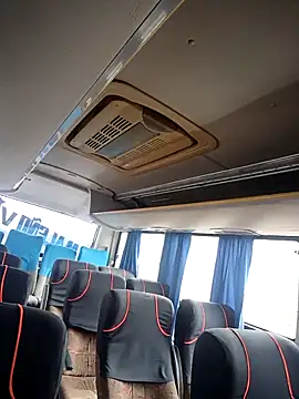 Snapshot of alexchir4 chatting on October 10, 2025, 7:58 pm alexchir4 online show from October 10, 2025, 7:58 pm