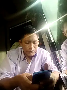 Snapshot of alexchir4 chatting on September 29, 2025, 12:50 am alexchir4 online show from September 29, 2025, 12:50 am