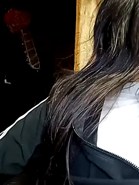 Kenia Moreno1 online show from December 15, 2025, 12:27 am