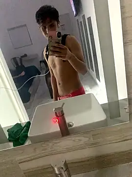 Snapshot of Pedritovergon20cm chatting on November 20, 2025, 8:04 am Pedritovergon20cm online show from November 20, 2025, 8:04 am