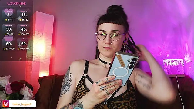 FoxRineHelen online show from February 22, 2026, 10:44 pm