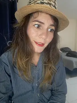 Hanny 24 online show from September 28, 2025, 2:51 am