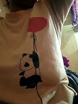 Snapshot of Hotty-queen chatting on September 29, 2025, 5:25 am Hotty-queen online show from September 29, 2025, 5:25 am