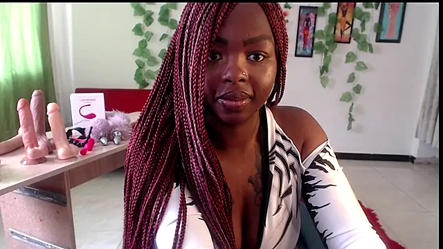  Zooee online show from November 19, 2025, 5:13 pm