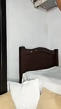 Snapshot of anitagrenn chatting on March 16, 2025, 2:10 am anitagrenn online show from March 16, 2025, 2:10 am