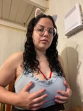 babyluna939 online show from October 4, 2025, 11:23 am