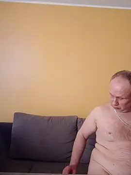 X46x online show from May 11, 2026, 2:07 pm