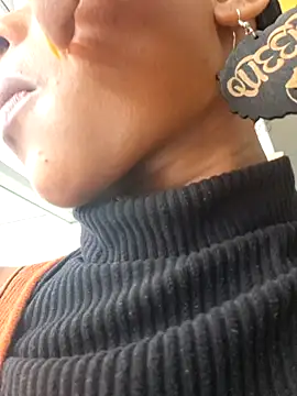 Snapshot of sara_williams01 chatting on November 9, 2025, 4:55 pm sara williams01 online show from November 9, 2025, 4:55 pm