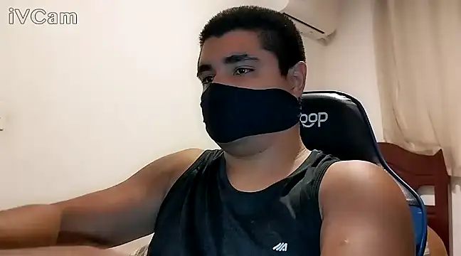 LeoPutaria online show from January 8, 2025, 9:12 pm