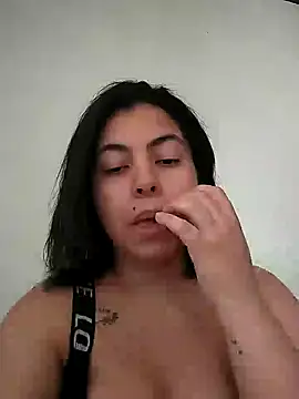 51Maria997876I11 online show from December 13, 2024, 3:43 pm