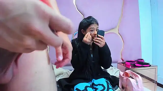 MelissaAndZeuss online show from December 28, 2024, 8:05 am