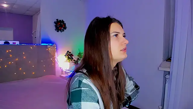 Laura Leee online show from January 10, 2026, 5:58 am