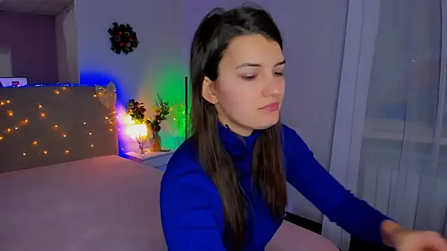 Laura Leee online show from January 15, 2026, 6:28 am