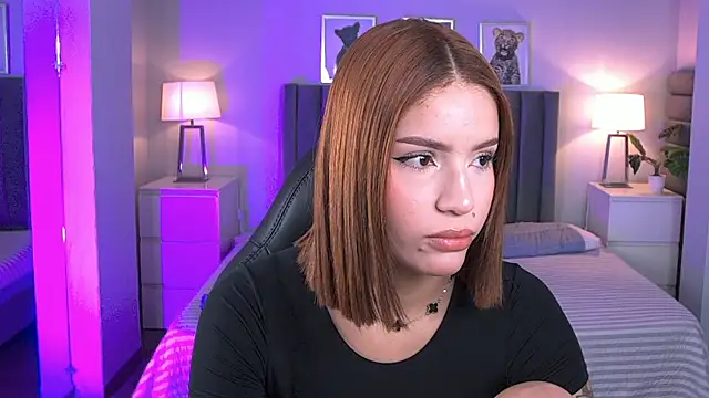 Madie  collins online show from May 18, 2026, 11:37 am