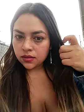 Snapshot of DULCE__26 chatting on March 20, 2025, 1:37 pm DULCE  26 online show from March 20, 2025, 1:37 pm