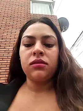 Snapshot of DULCE__26 chatting on March 4, 2025, 11:51 am DULCE  26 online show from March 4, 2025, 11:51 am