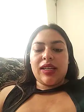 Snapshot of DULCE__26 chatting on March 17, 2025, 7:04 pm DULCE  26 online show from March 17, 2025, 7:04 pm