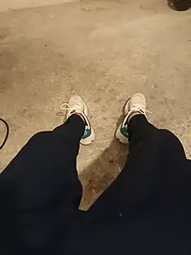 Snapshot of casper0303 chatting on March 21, 2025, 4:40 pm casper0303 online show from March 21, 2025, 4:40 pm