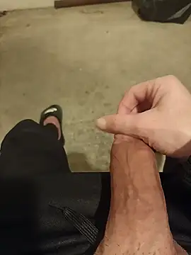 Snapshot of casper0303 chatting on March 6, 2025, 1:58 am casper0303 online show from March 6, 2025, 1:58 am