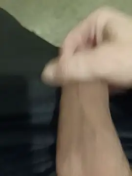 Snapshot of casper0303 chatting on March 9, 2025, 2:50 am casper0303 online show from March 9, 2025, 2:50 am