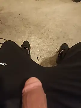 Snapshot of casper0303 chatting on March 22, 2025, 3:09 pm casper0303 online show from March 22, 2025, 3:09 pm