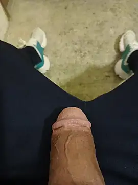 casper0303 online show from May 16, 2026, 1:37 am