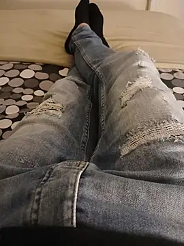 casper0303 online show from April 14, 2026, 1:05 pm