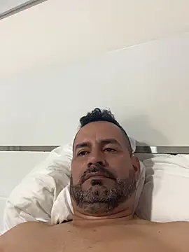 Snapshot of party2025 chatting on February 1, 2025, 2:56 pm party2025 online show from February 1, 2025, 2:56 pm