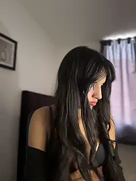 Dulceeany online show from February 7, 2026, 10:29 pm