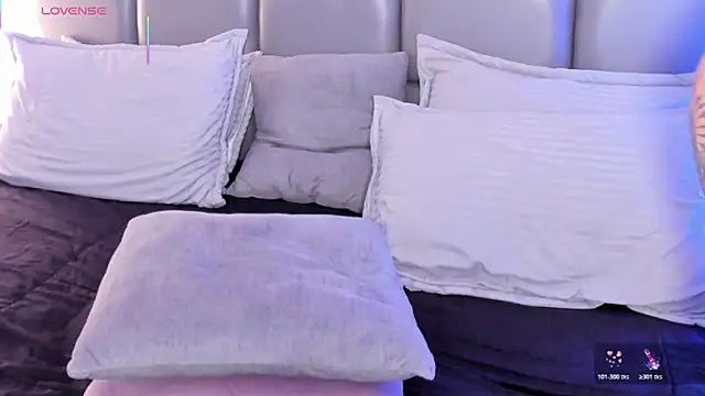 Snapshot of SpicySugar_ chatting on November 13, 2025, 7:07 pm SpicySugar online show from November 13, 2025, 7:07 pm