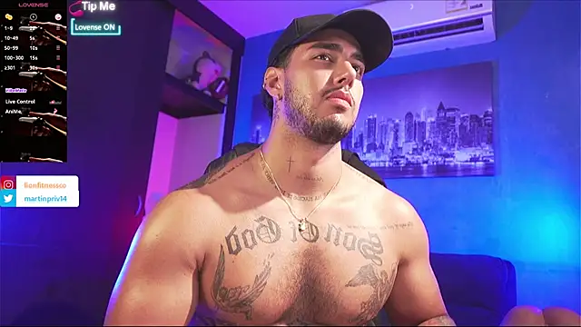 JACOB MARTINS online show from January 7, 2026, 8:03 pm