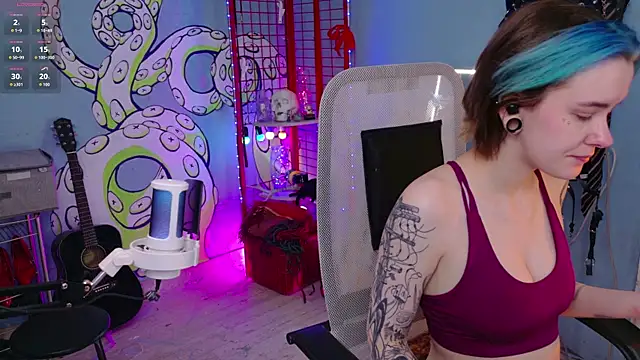 Cumpotik Eve online show from April 20, 2026, 4:26 am