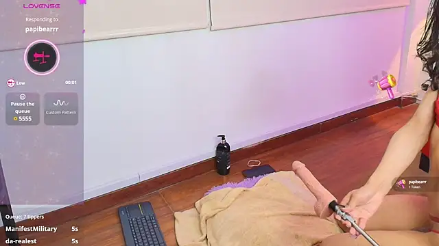 Snapshot of Chloe_Cherry21 chatting on February 15, 2025, 8:22 am Chloe Cherry21 online show from February 15, 2025, 8:22 am