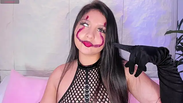 Snapshot of AvyMilton chatting on October 28, 2025, 12:15 pm AvyMilton online show from October 28, 2025, 12:15 pm