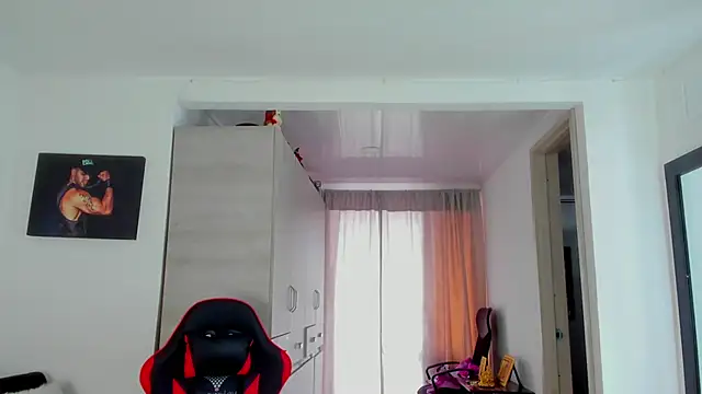 Snapshot of SamirHazard97 chatting on March 3, 2026, 7:43 pm SamirHazard97 online show from March 3, 2026, 7:43 pm