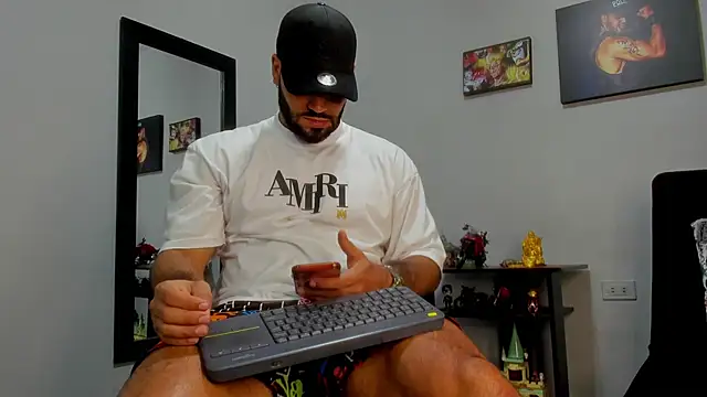 Snapshot of SamirHazard97 chatting on November 8, 2025, 8:56 pm SamirHazard97 online show from November 8, 2025, 8:56 pm