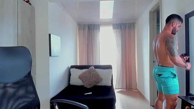 Snapshot of SamirHazard97 chatting on December 22, 2025, 7:58 pm SamirHazard97 online show from December 22, 2025, 7:58 pm