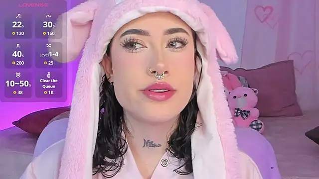 melody suarez online show from November 15, 2025, 11:31 pm