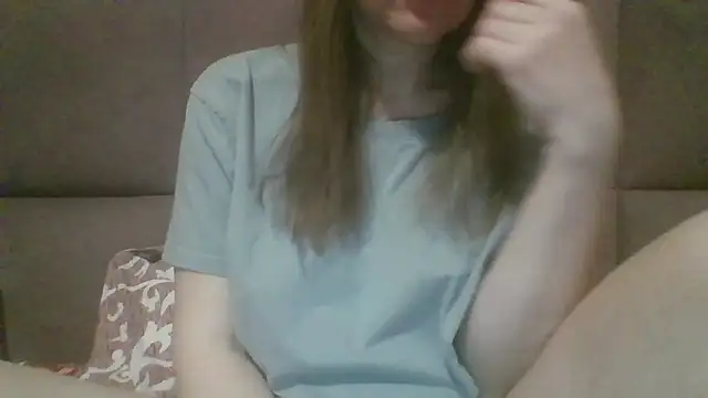 Sladkiegubki online show from March 17, 2025, 11:57 pm