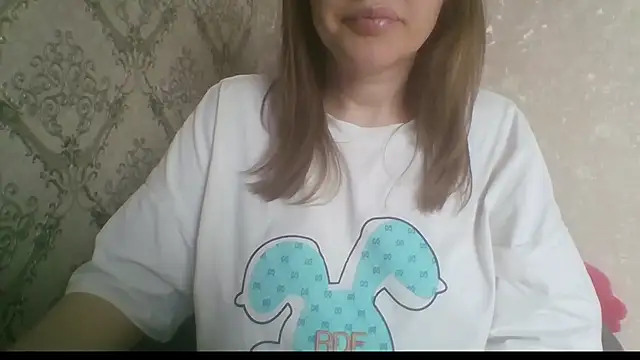 Sladkiegubki online show from March 25, 2026, 8:35 am