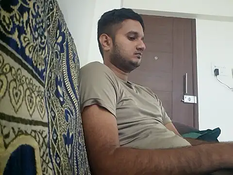 Snapshot of Jonrobinso chatting on August 2, 2026, 1:09 pm Jonrobinso online show from August 2, 2026, 1:09 pm