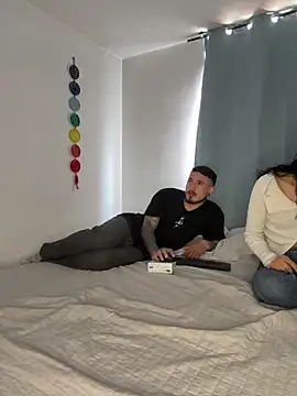 anika lowen02 online show from September 15, 2025, 3:34 pm