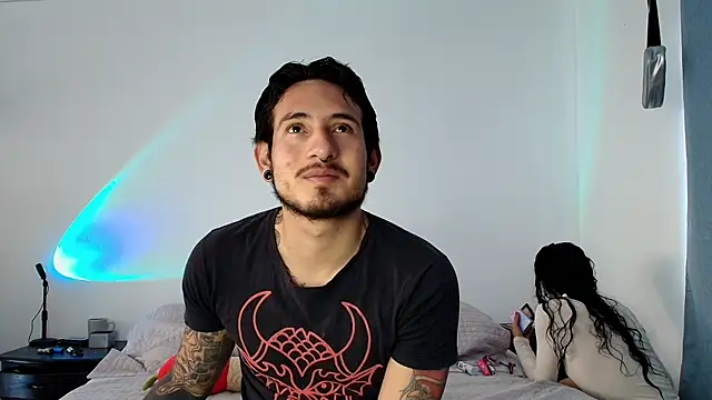 anika lowen02 online show from January 27, 2025, 3:18 pm