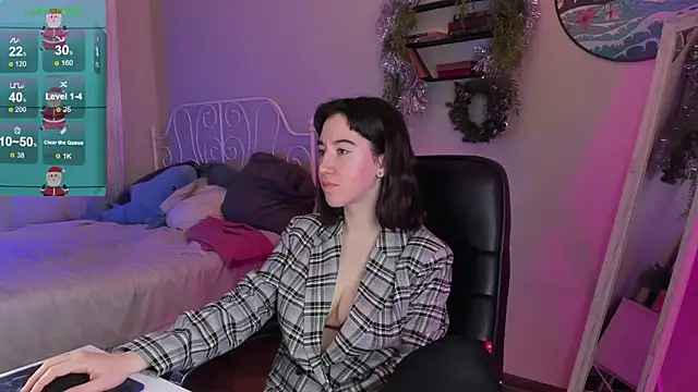 Belle Via online show from December 16, 2024, 6:16 pm