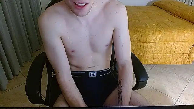 FitGuyDream online show from December 14, 2025, 2:29 am