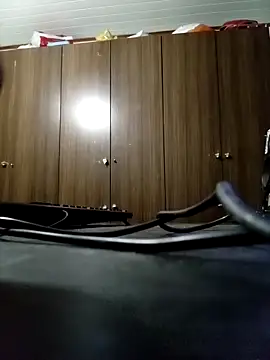 picadura1988 online show from September 18, 2025, 2:25 am