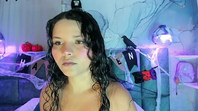 Snapshot of LottiCarter chatting on October 8, 2025, 11:34 am LottiCarter online show from October 8, 2025, 11:34 am