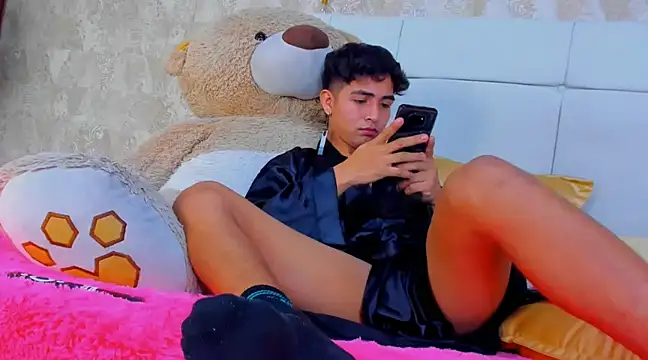 Muichiro tokito1 online show from March 9, 2025, 12:00 am