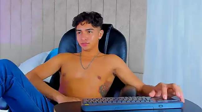 Muichiro tokito1 online show from March 2, 2025, 4:28 am