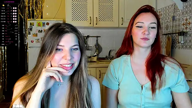 Snapshot of Annie_aww chatting on January 10, 2025, 8:59 pm Annie aww online show from January 10, 2025, 8:59 pm